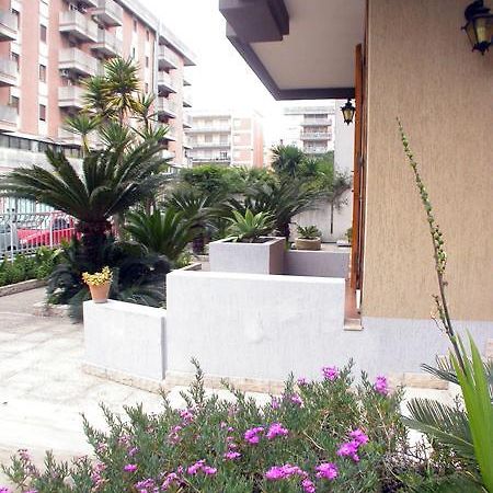 B&B Al Giardino Lecce Cameră foto