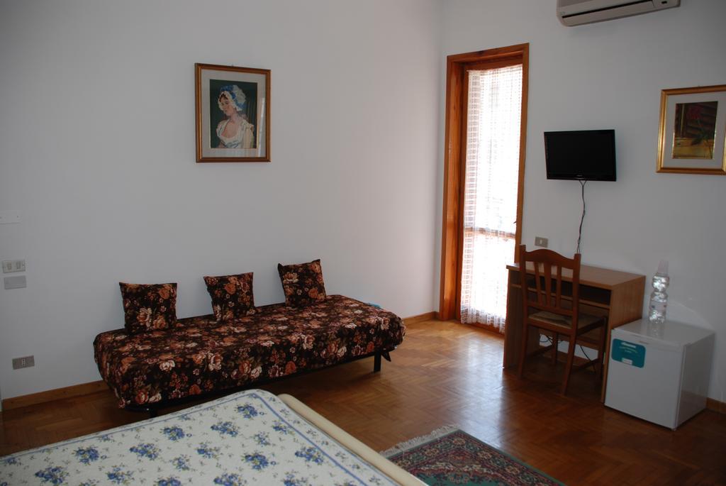 B&B Al Giardino Lecce Cameră foto
